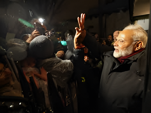 PM Modi Receives Warm Welcome from Indian